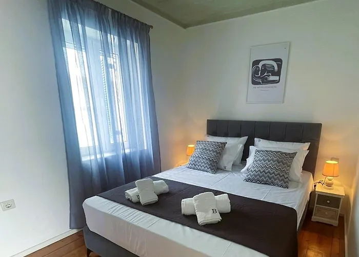 Infinity Blue House *